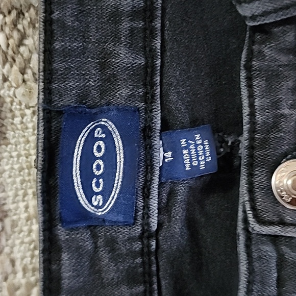 Missy Size 14 Scoop Crop Straight Stretch Jeans - Picture 4 of 6